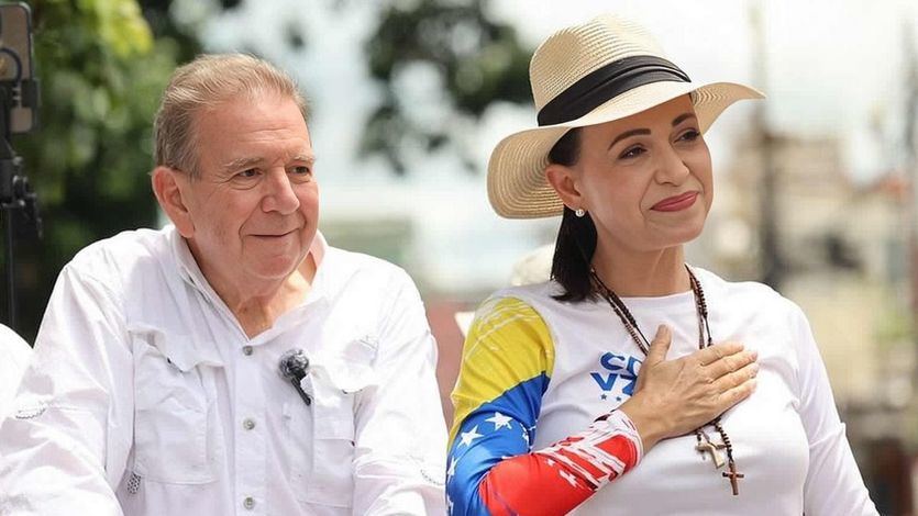 María Corina Machado, con González Urrutia