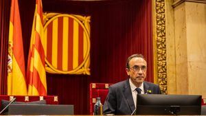 La mesa desoye la petición de Junts y reanuda el debate de investidura de Salvador Illa