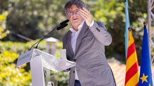 Las cámaras de la zona de bajas emisiones grabaron el coche en el que huyó Puigdemont