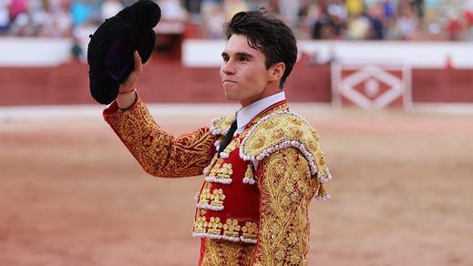 Francisco Benito fue el único de la tarde que dio la vuelta al ruedo

