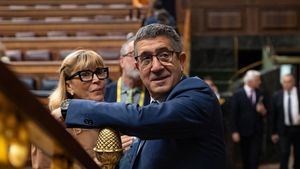 El PSOE no votará a favor de la propuesta 'popular' de reconocer a González como presidente