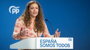 El PP reprocha al Gobierno que negocie presupuestos en Suiza y niegue una Conferencia de Presidentes