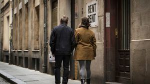 El Constitucional tumba parte de la ley catalana de vivienda por invadir competencias estatales