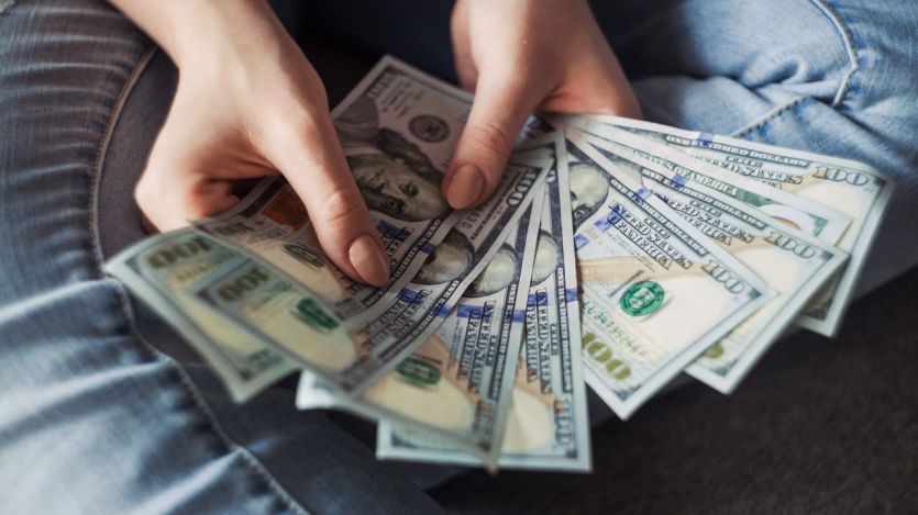 Acercar la política a la economía