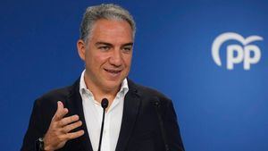 Bendodo, sobre Sánchez: "¿Qué sabrá el fiscal general para que lo defienda a capa y espada?"