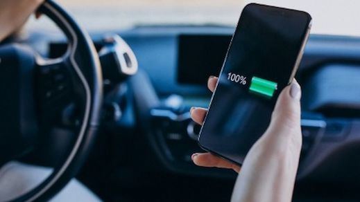 cargar el móvil de manera inalámbrica en el coche es posible