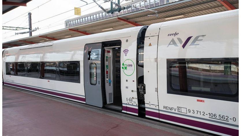 Tren AVE de Renfe