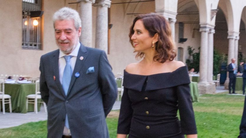 Ayuso, con Miguel Ángel Rodríguez, en un acto