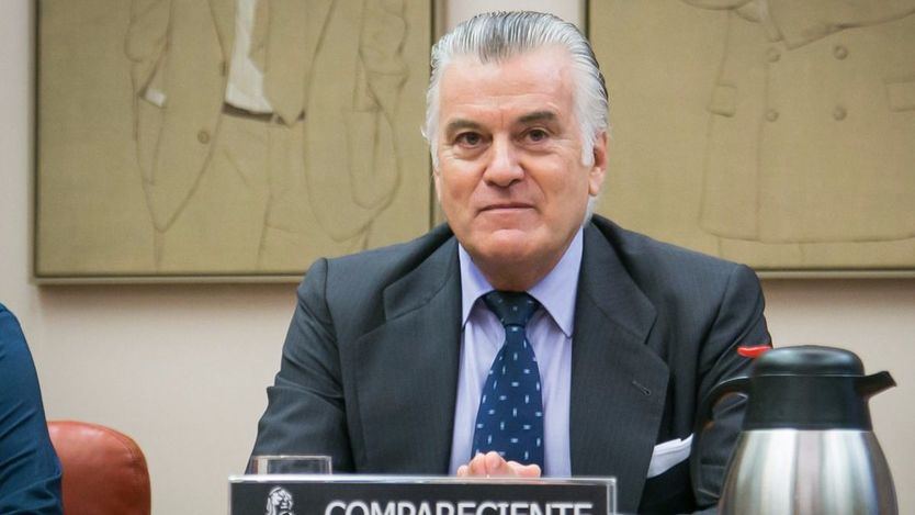 Bárcenas anda suelto, ¿tiembla el PP?: la Audiencia Nacional le concede la libertad condicional
