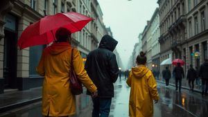 El tiempo hoy: se esperan lluvias en gran parte de España y efectos de la calima