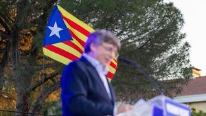 Admiten la querella contra 3 Mossos que ayudaron a escapar a Puigdemont en agosto