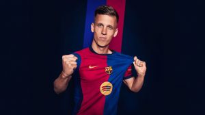 LaLiga anuncia que ni Dani Olmo ni Pau Víctor están ya inscritos en el FC Barcelona
