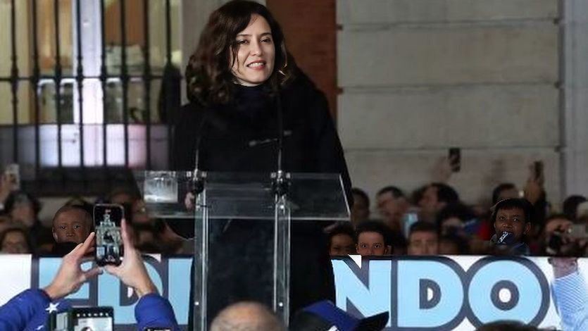 Isabel Díaz Ayuso, presidenta de la Comunidad de Madrid en un  acto en Sol a favor de Edmundo González