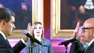 Maduro asume la presidencia por 7 años más, pese a la desaprobación de la comunidad internacional