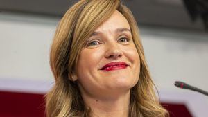 Pilar Alegría se convierte en Aragón en la quinta ministra del Gobierno en liderar un territorio del PSOE
