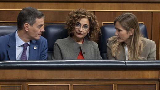 El Gobierno, en una sesión en el Congreso