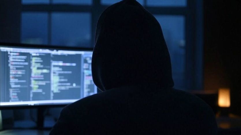 Un pirata informático/hacker