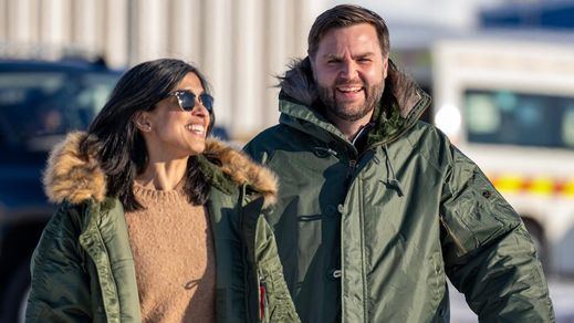 JD Vance y su esposa Usha, en Groenlandia