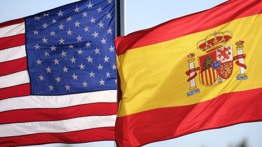 Banderas de EEUU y España