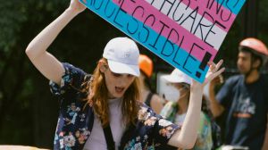 La Justicia británica determina que las mujeres trans no son "legalmente" mujeres
