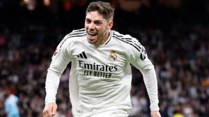 El Real Madrid sigue vivo en la Liga (1-0) pero lleno de dudas y quejas arbitrales