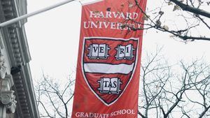 La Universidad de Harvard demanda a Trump por recortar su financiación de forma injustificada