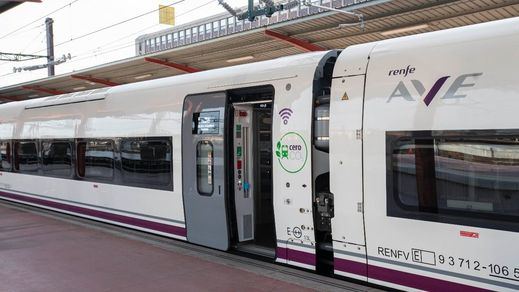 Tren AVE de Renfe
