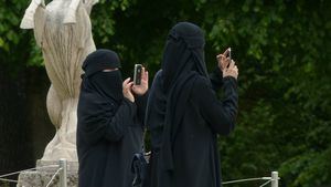 Junts defiende la prohibición del burka por considerarlo "discriminación de género"
