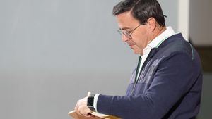 La controvertida maniobra del PSOE para el aforamiento exprés del extremeño Gallardo