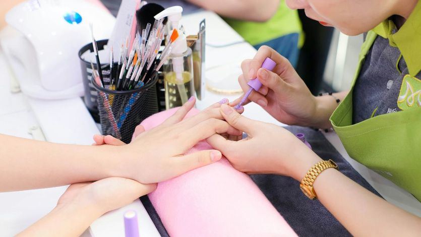 Taller de uñas