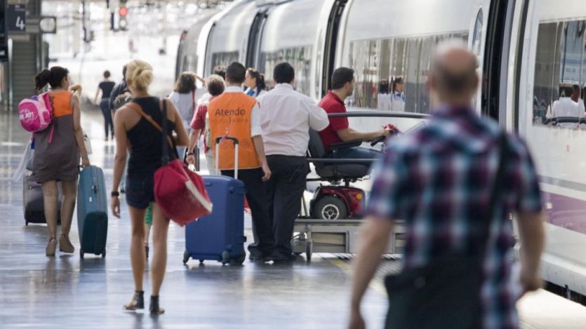 Renfe lanza campaña de ‘Superprecios’ para viajar en tren este verano
