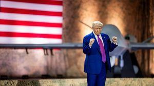 Trump va a suspender los visados de los estudiantes que "censuren" a Estados Unidos en redes sociales