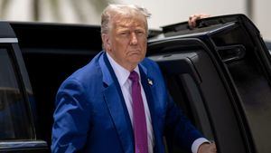 Seguirá la guerra arancelaria: el Tribunal de apelaciones permite a Trump continuar con sus tarifas