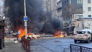 El lío por la supuesta bomba lapa para Pedro Sánchez: el PP pide explicaciones