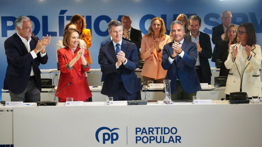 Feijóo, con la cúpula del PP