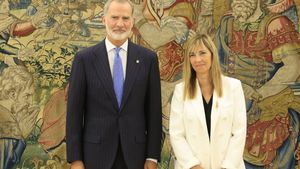 Felipe VI señala que "la legitimidad de las instituciones se alimenta de la confianza de la ciudadanía"