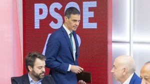 La 'BBC', contundente contra Sánchez: "Está luchando por su vida política entre investigaciones de corrupción"