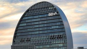 A falta de confirmación oficial, todos apuestan a que el BBVA retirará su opa al Sabadell