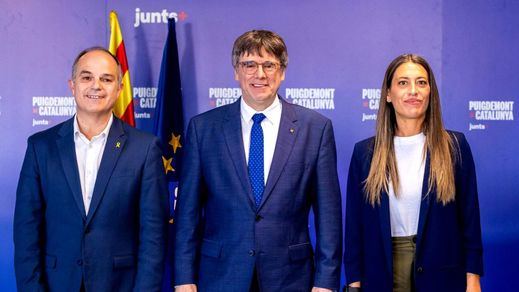 Puigdemont, en un acto de Junts con Jordi Turull y Míriam Nogueras