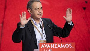 Zapatero hace de nexo con Junts tras la salida de Santos Cerdán y ya se ha reunido con Puigdemont