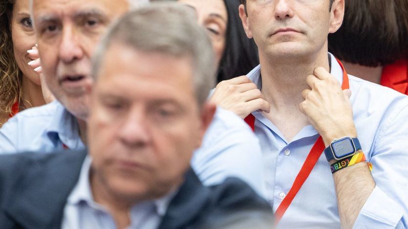 Emiliano García-Page, en el Comité Federal del PSOE, con gesto contrariado