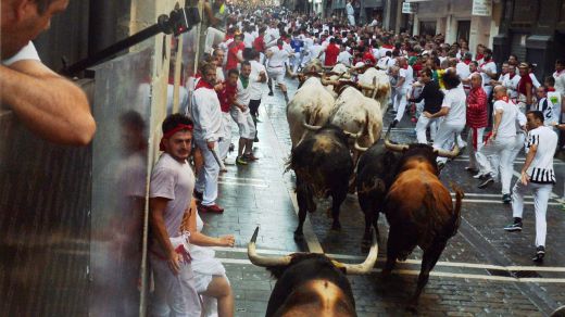 Segundo encierro de San Fermín 2025 hoy: tensión y un herido por asta