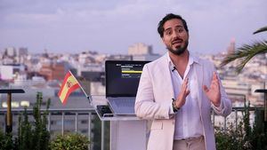Alvise agita más la situación en Torre Pacheco convocando a acudir "masivamente"