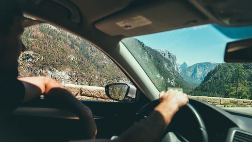 El precio del seguro de coche sube un 6,50% en el segundo trimestre de 2025