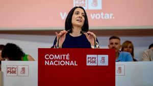 El PSOE se toma la revancha de Cerdán con Montoro: "Es un escándalo como nunca hemos visto en España"