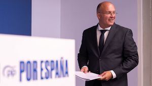 Tellado, a Sánchez: "El Gobierno más limpio y feminista resultó ser el más corrupto y machista"