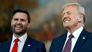 JD Vance gana enteros como posible sucesor de Trump cuando acabe su mandato