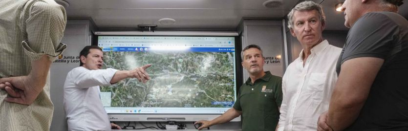 Feijóo, en un puesto de gestión de incendios