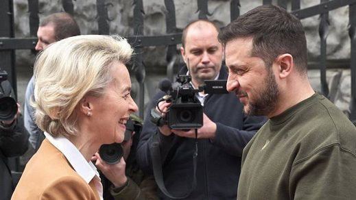 Ursula Von Der Leyen y Volodimir Zelenski
