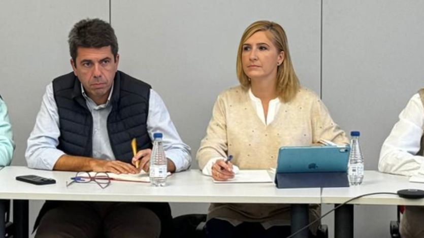 Salomé Pradas, Carlos Mazón y otros cargos, en el Cecopi